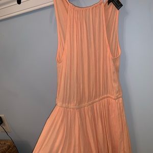 Pink flowy mid-thigh dress